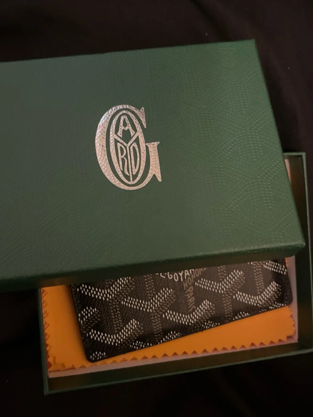 Goyard Black and White Chevron Card Holder